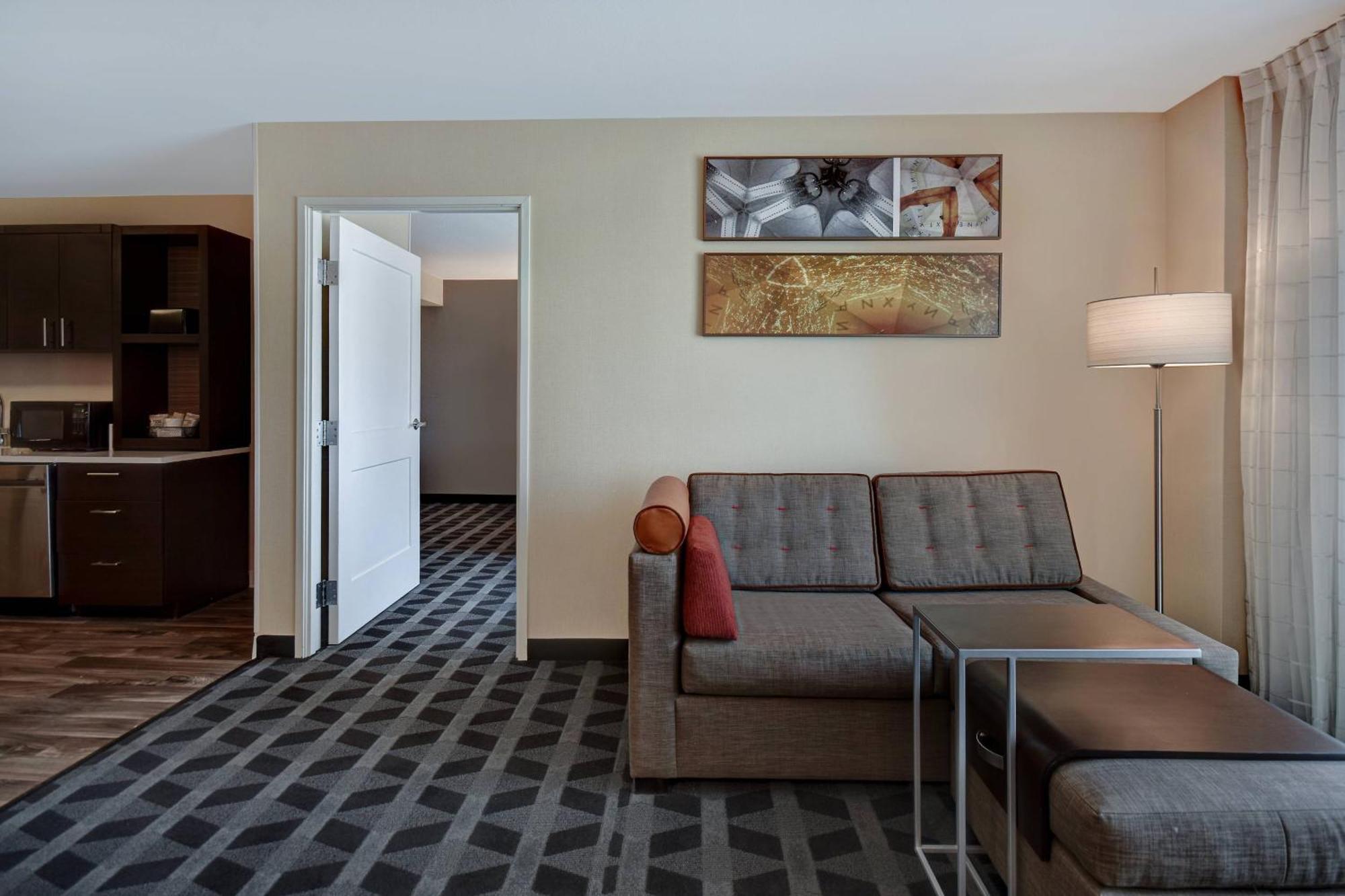 Towneplace Suites Las Vegas Airport South Exterior photo